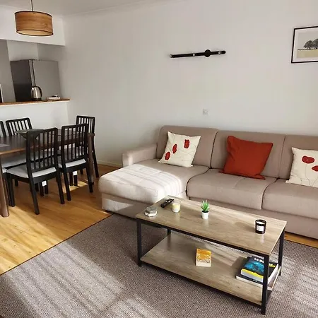 Apartment Paris La Defense, Lumineux Et Cosy Courbevoie